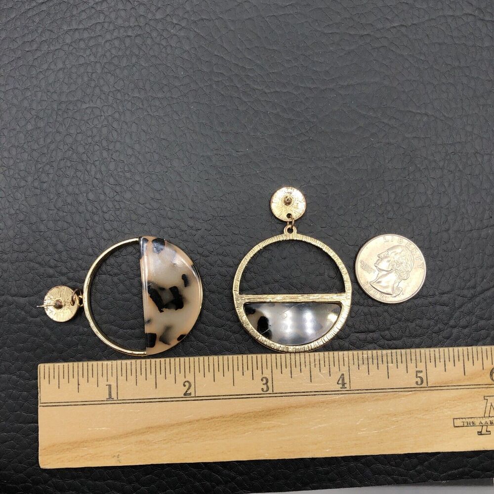 Faux Tortoiseshell Earrings Half‎ Moon Resin Gold Tone Frame Dangles - Picture 3 of 5